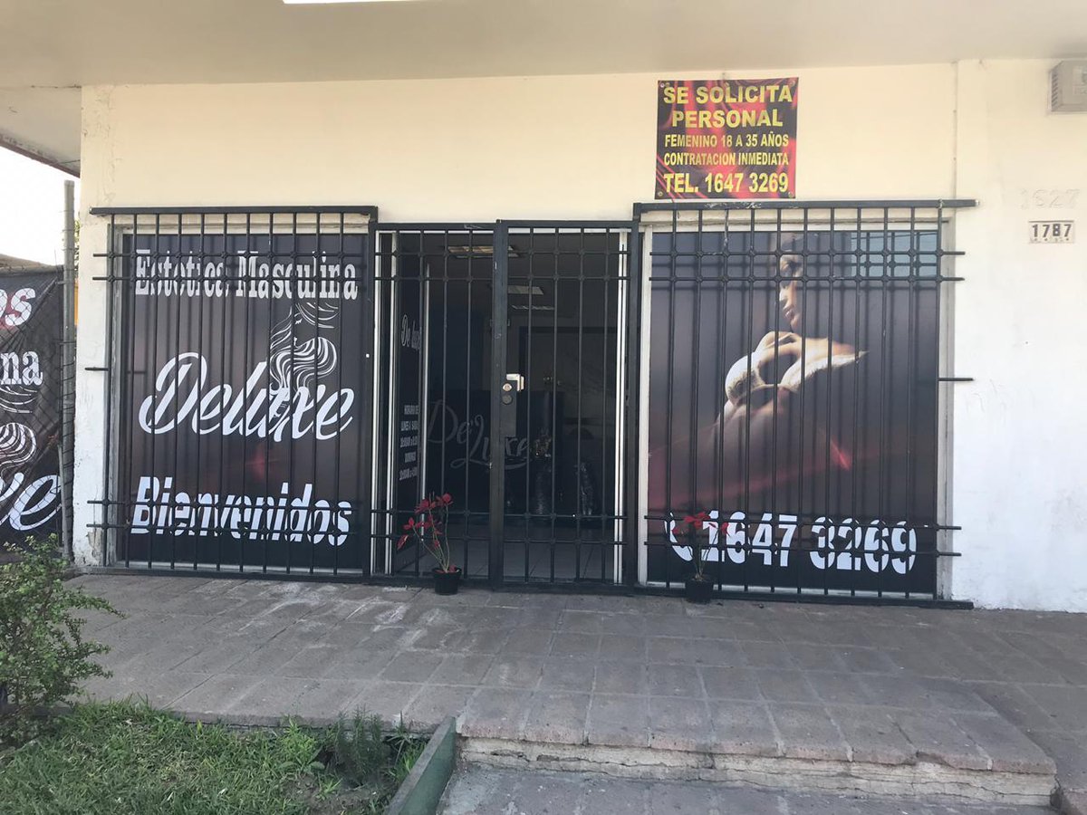 Estetica Deluxe on X: Estetica Masculina se pone a tu servicio . Contamos  con instalaciones de lujo Las mejores chicas de Guadalajara para darte un  masaje. Cuartos totalmente limpios Servicio de duchas.