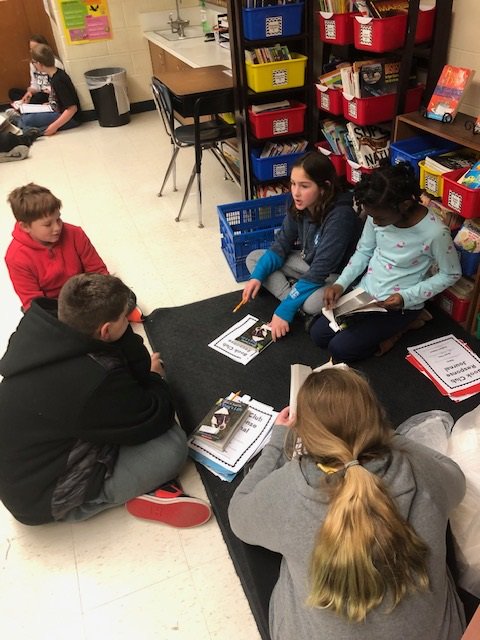 FiedlerFalcons's tweet photo. We had our first book club meetings in 204. The kids shared some great thinking about these awesome books. #countingby7s #stonefox #adogslife #restart #outofmymind #shiloh #winndixie https://t.co/fTblfzcLIO