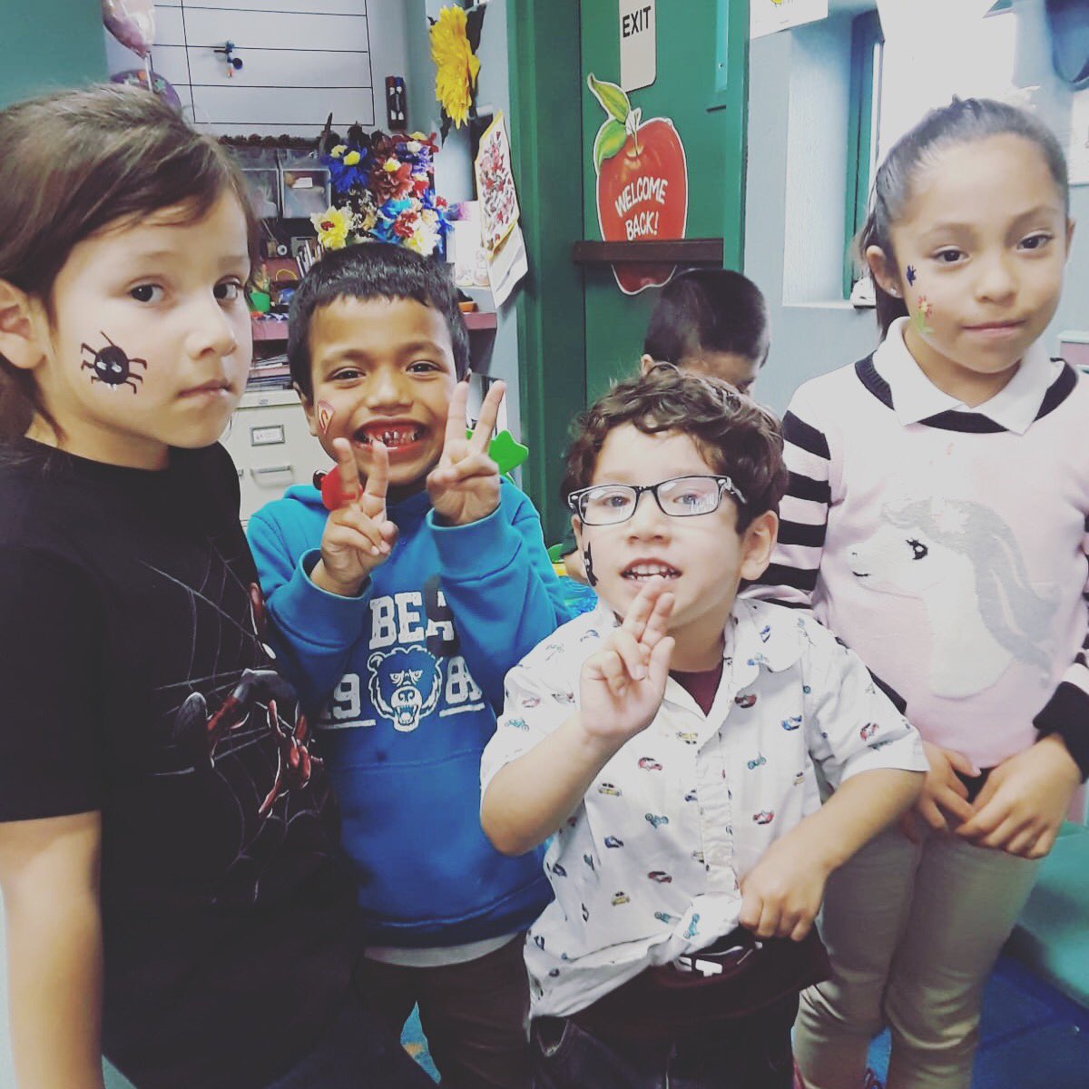 AUSD_FRCs's tweet photo. Everyday we are grateful to offer not only resources &amp; learning opportunities for our community, but also a free childcare program to support our littlest learners while their parents pursue their educational goals. Our campus supervisors are amazing 📚#alisalfuerte #alisalstrong https://t.co/nPBNJkQEv7