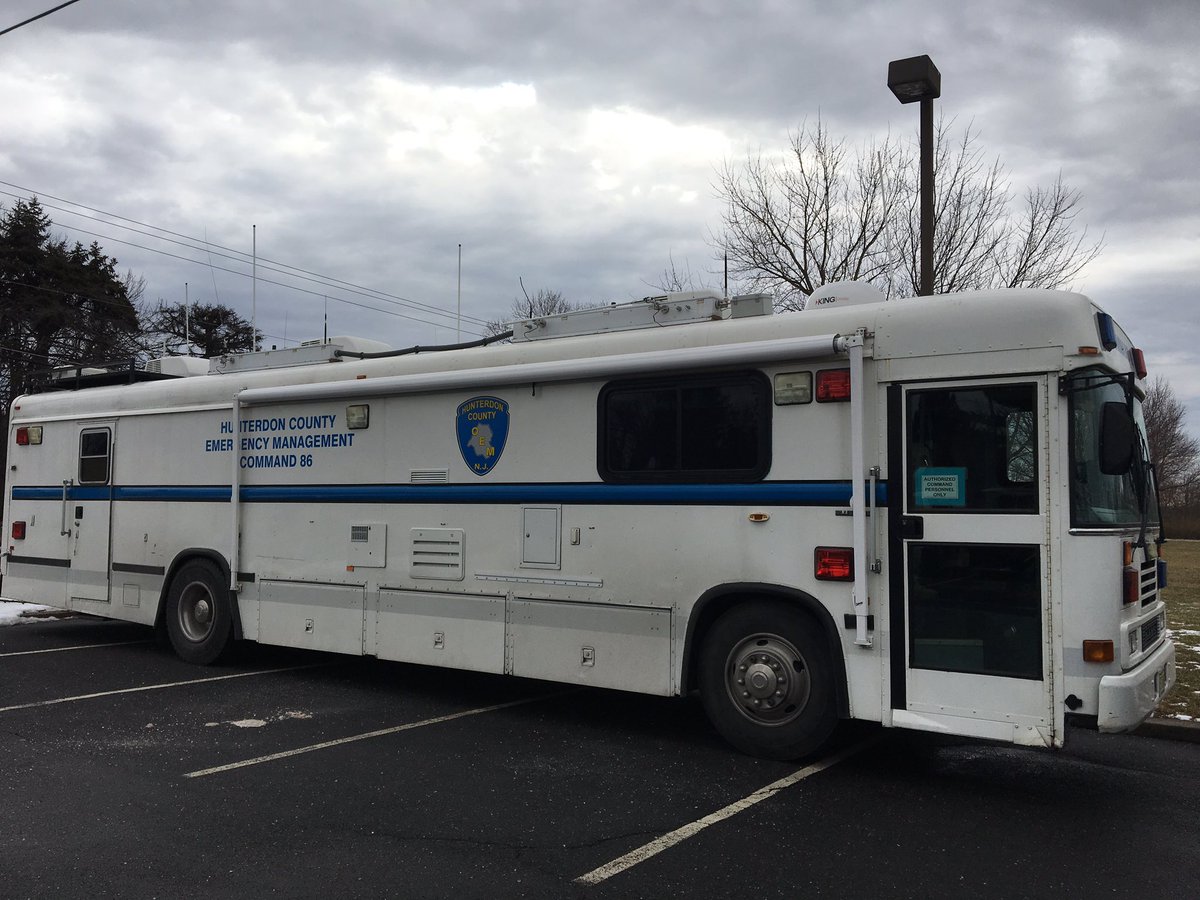FlemRarSchools's tweet image. Here’s a peek inside the command/communication center during today’s security drill @BarleySheafFRSD #frsd