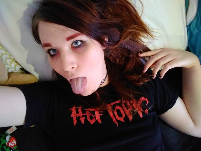 #LIVE in HD @chaturbate Follow me on https://t.co/zHd64QGPVE 💕✨  @CamAngelsXXX @PaulPromotes @WeLoveTrans<a href="/tag/live"class="tags">#LIVE</a><a class="tags" href="/tag/chaturbate">@chaturbate</a>