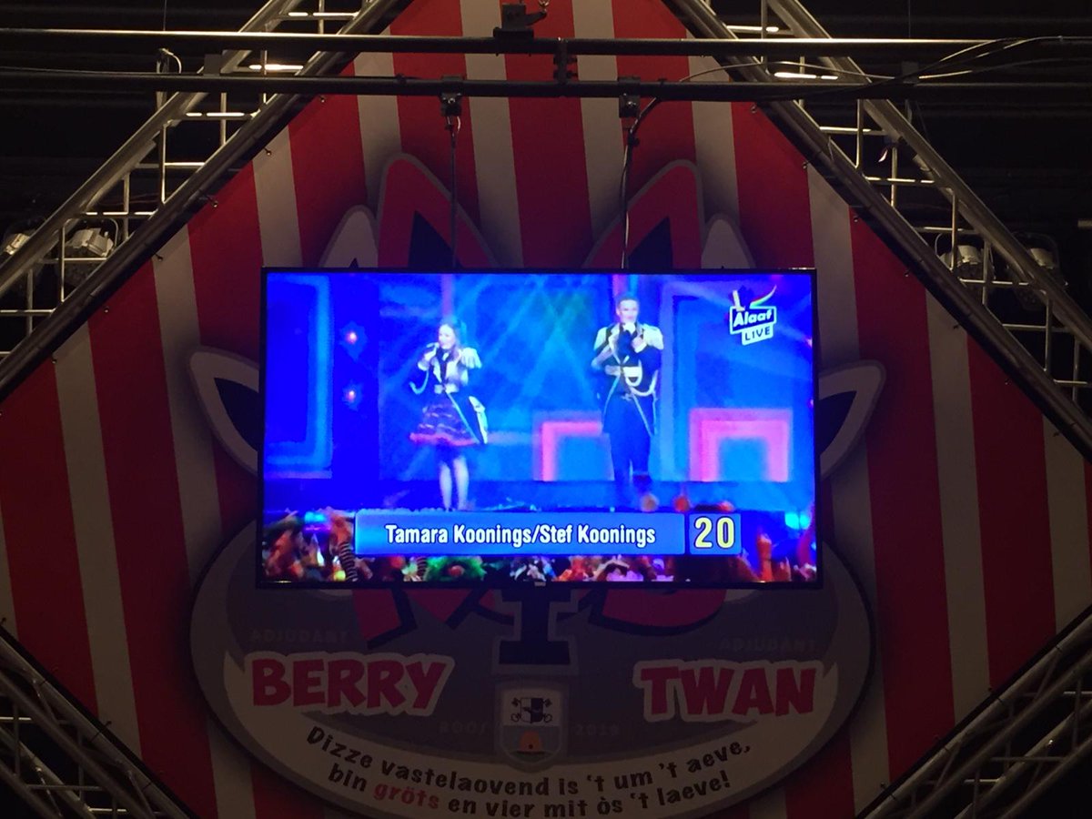 Wat een moment met Pruuf Mar! op het #LVK2019 <a href="/L11Alaaf/">L11 Alaaf</a> <a href="/stichtinglvk/">LVK</a> <a href="/depielhaas/">De Pielhaas</a>