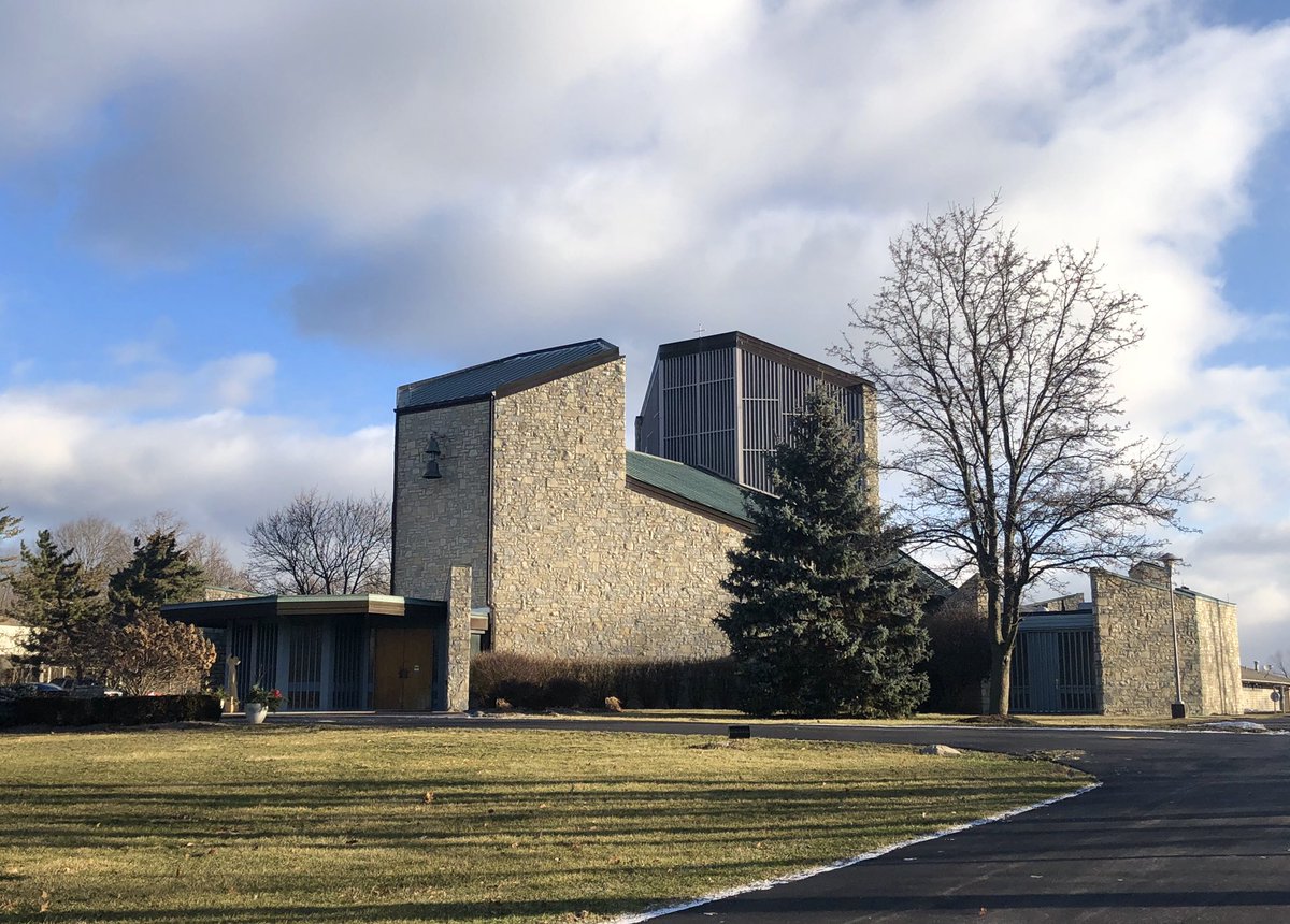 We’ll start with St. Margaret of Cortona Church, designed by the legendary Portland architect Pietro Belluschi and built in 1969. Being one of Belluschi’s few projects in the Midwest, it never got much attention, but I’d put it up there among his best work