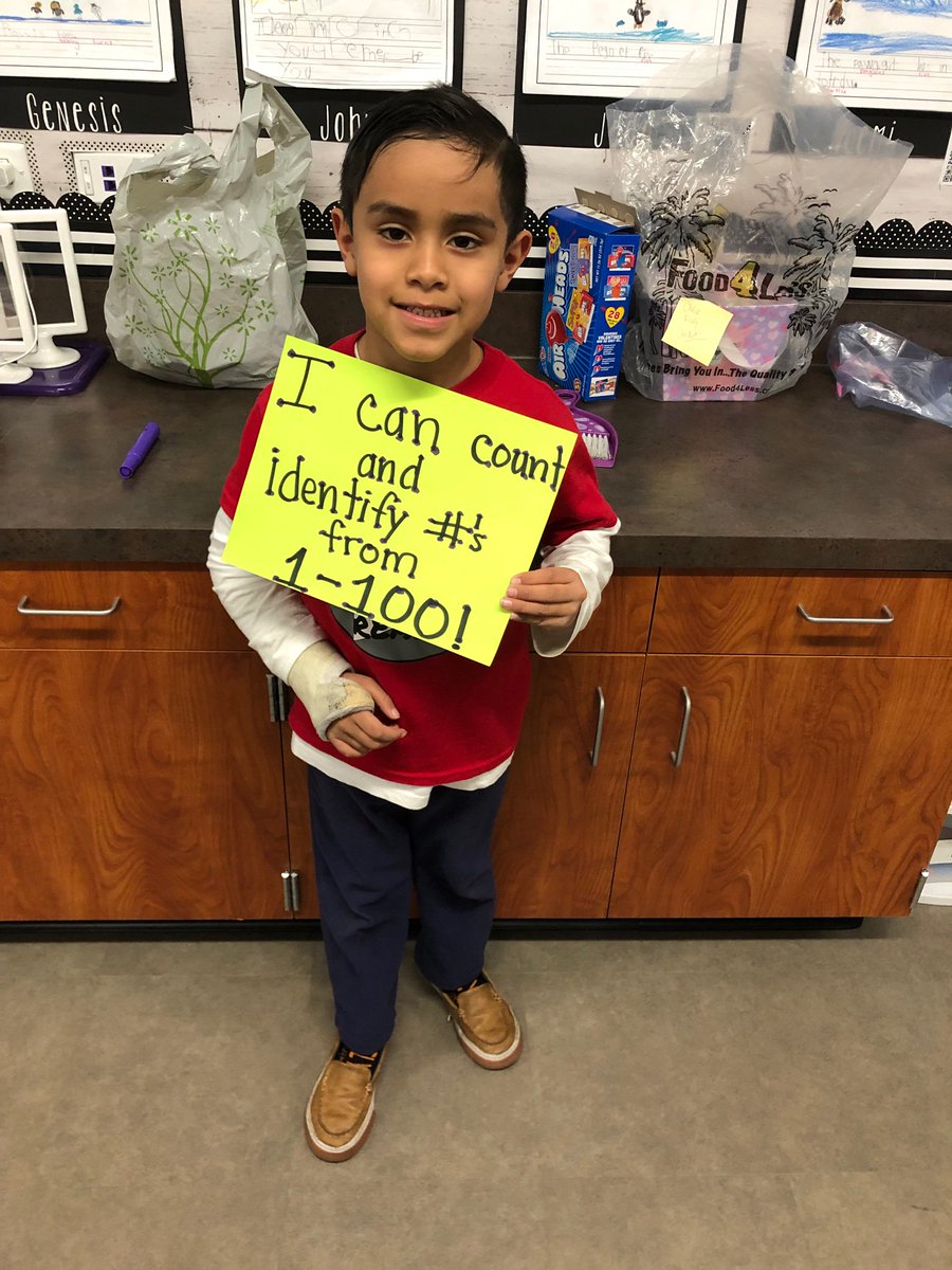 ms_candelas's tweet photo. Congratulations William on this milestone! Your persistence paid off. @WashingtonPUSD https://t.co/k04bpUEx5m