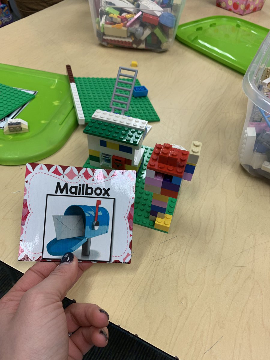 mrsyablonski's tweet photo. 1st-5th grade students worked on Valentine’s Day #stembins yesterday. Their creativity and collaborative conversations were contagious! @pvsouth_eled @brookebrownTOTB #ilovemyjob https://t.co/sKf8XkRdWQ