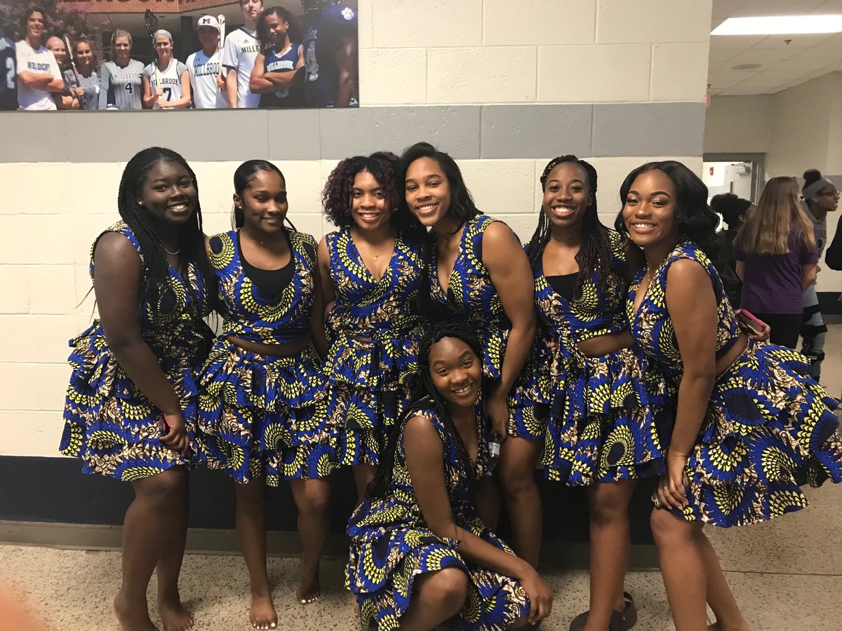 mhscareersvcs's tweet photo. African Student Association- great performance at Millbrook’s Winterfest Production! https://t.co/Nnsy2pnXGY