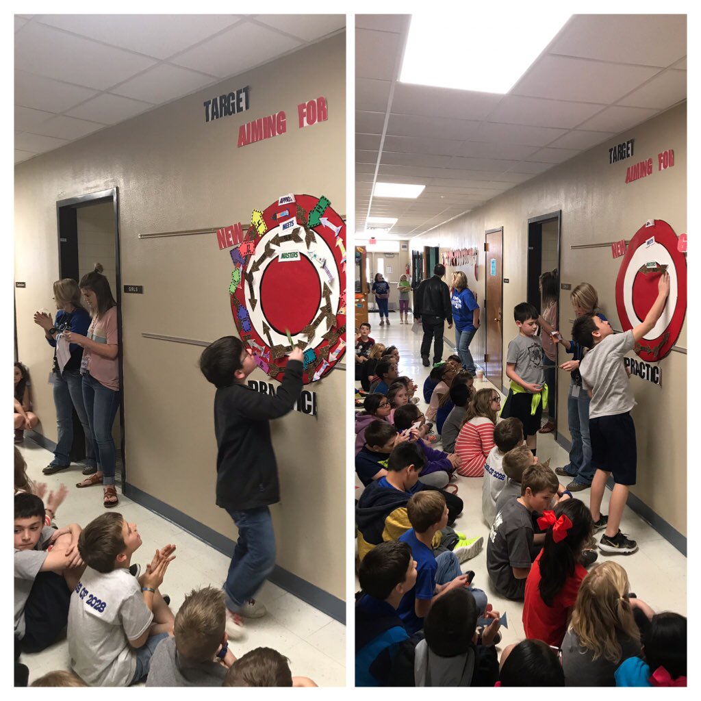 sherrie_berrys's tweet photo. 3rd grade target practice ⁦@LampasasKWE⁩ Ss celebrate with their peers as they shoot for their academic goals! #leadkwe ⁦@LampasasISD⁩ https://t.co/UxKskK3gDa