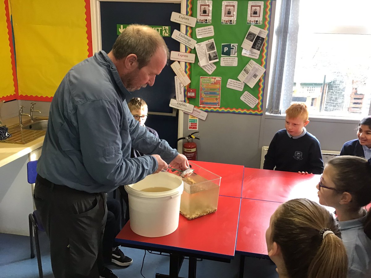 NewRowPS's tweet photo. Good to welcome back our friend Mark Patterson - who trusts us to look after the salmon eggs until they hatch and are ready to release. A super learning opportunity for Y7
#lifecycleofsalmon
#bringinglearningtolife https://t.co/F04w6ZrLlK
