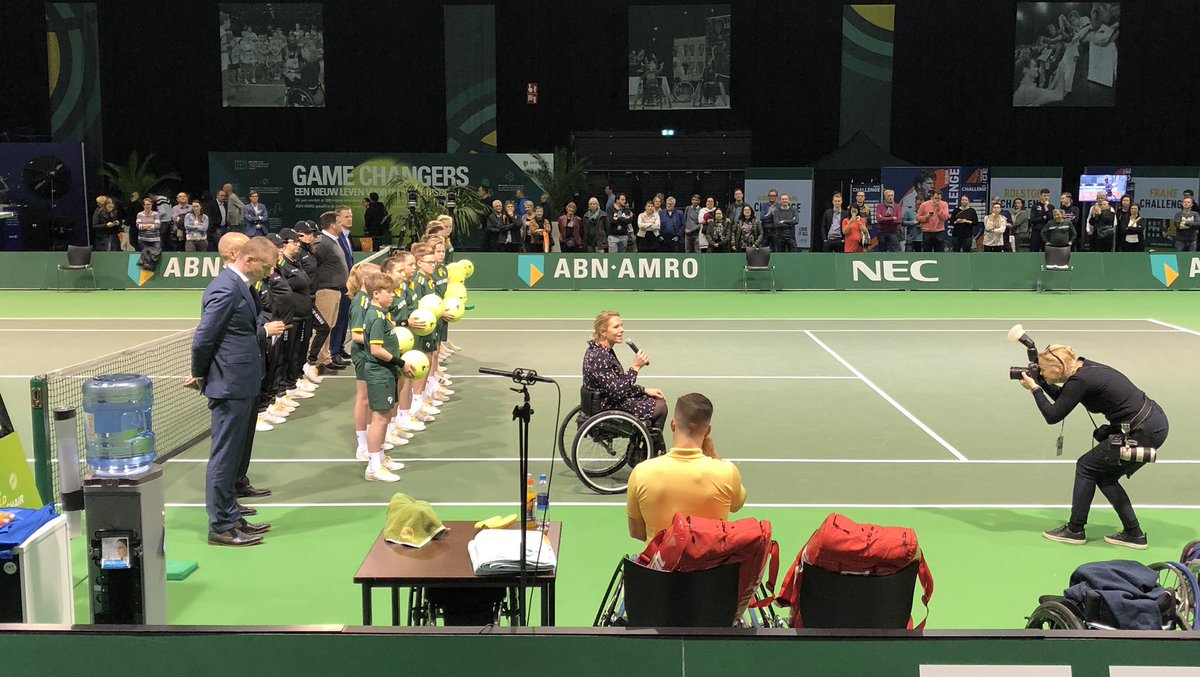 JannekeKlei's tweet photo. Finale Wheelchair Tournement @abnamrowtt gekeken samen met alumni Sports Leadership Program @NyenrodeSports Mooie speech van @EstherVergeer https://t.co/98DwpOMH5X