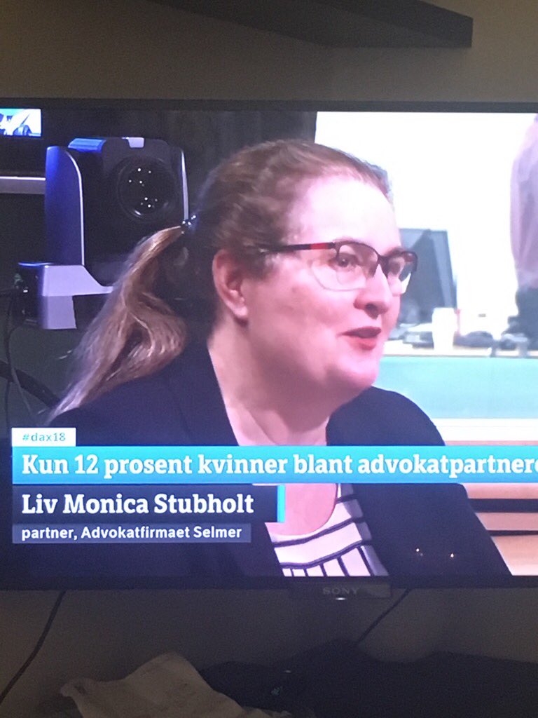 Commenting upon few female partner in Norwegian law firms @dagsnytt18 today. Attacking unconscious bias and including women systematically in decision making and talent development helps. But: too few women is a majority i e a male business issue. We as women do not own this..