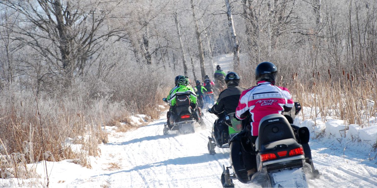 mnforestry's tweet image. This is a great weekend to get out and enjoy the fresh snow in Minnesota's #StateForests! Before you head out, be sure to check snow depth and trail info here: mndnr.gov/snow