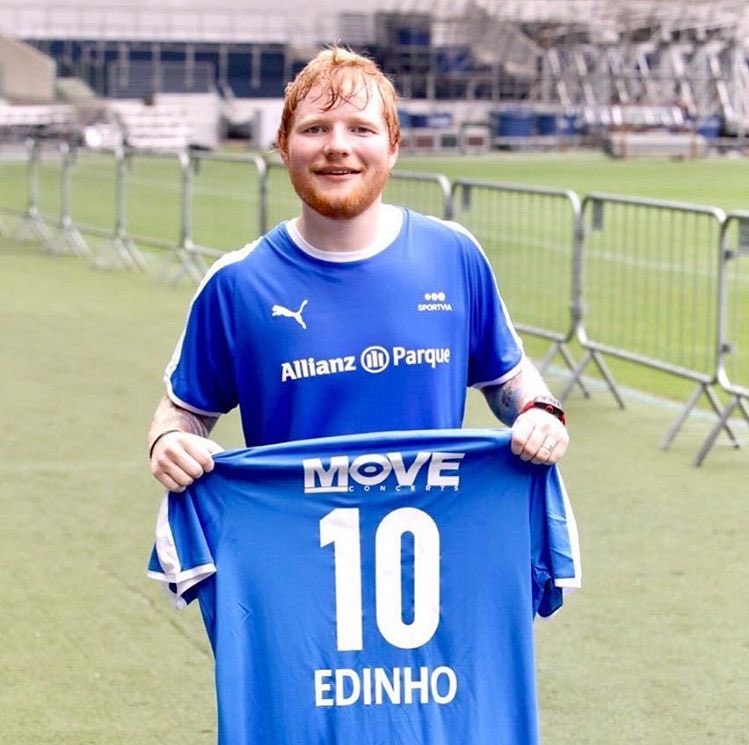 SiteEdSheeranBR's tweet photo. CONFIRMADO: “Edinho” vai reforçar o time do Palmeiras nessa temporada do Brasileirão. O craque foi visto hoje treinando no gramado do Allianz Parque. Será que ele traz outro título pro 🐷? https://t.co/YPpsevWl4j