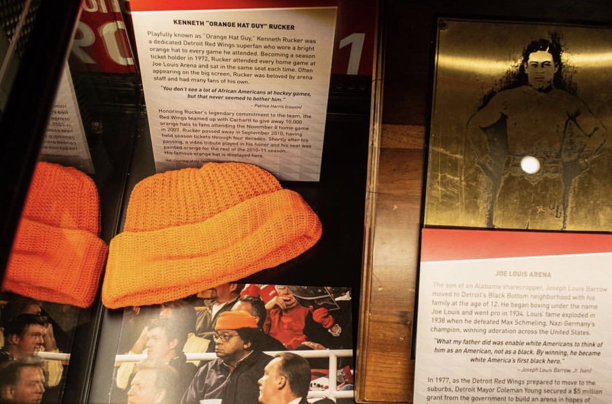 X \ Brad Galli على X: The Anaheim Ducks had an Angels night. Imagine the  Tigers logo on a Red Wings sweater for warmups. 😯