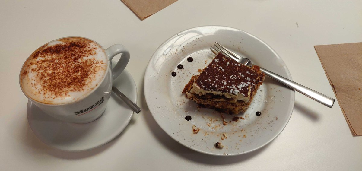 JamesPanduit's tweet photo. Another great time spent at @Mezza_cafe! https://t.co/zoNdqmYU3k