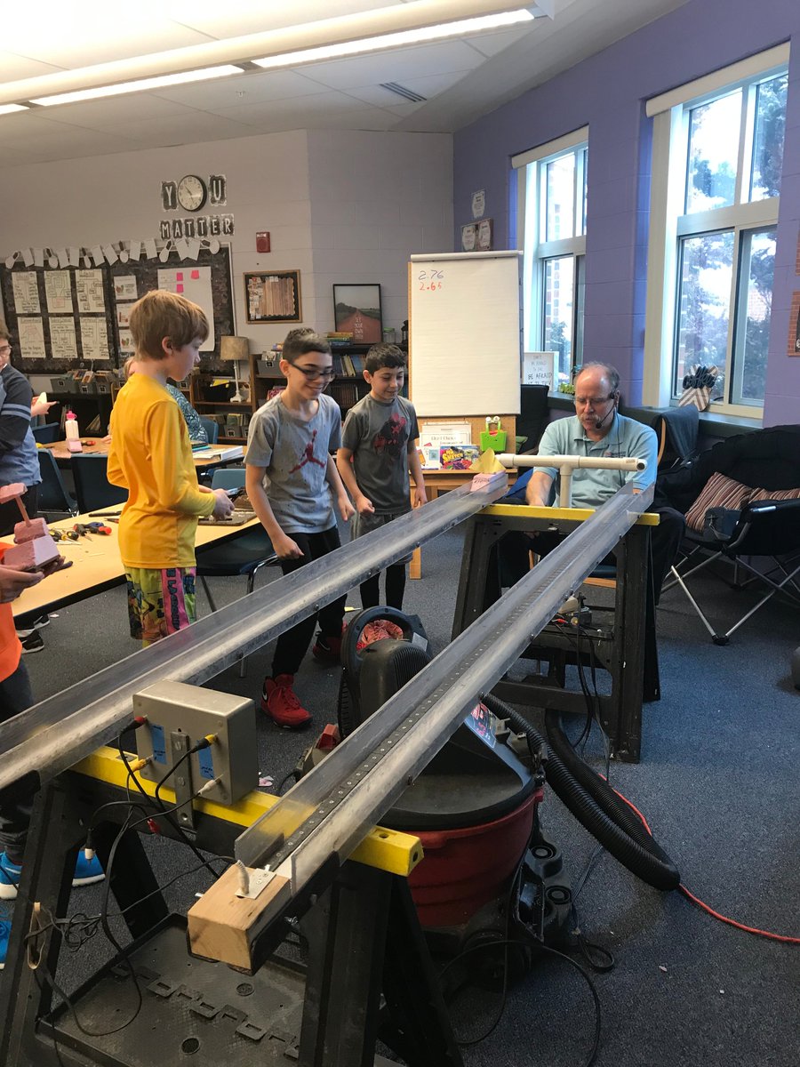 SS_Gr5's tweet photo. Fifth graders got to learn all about transportation engineering with Techsploration this week! They were treated to a great presentation and even built their own mag-lev wind powered trains! #lderrypop #steam https://t.co/7VEpdVFkTx