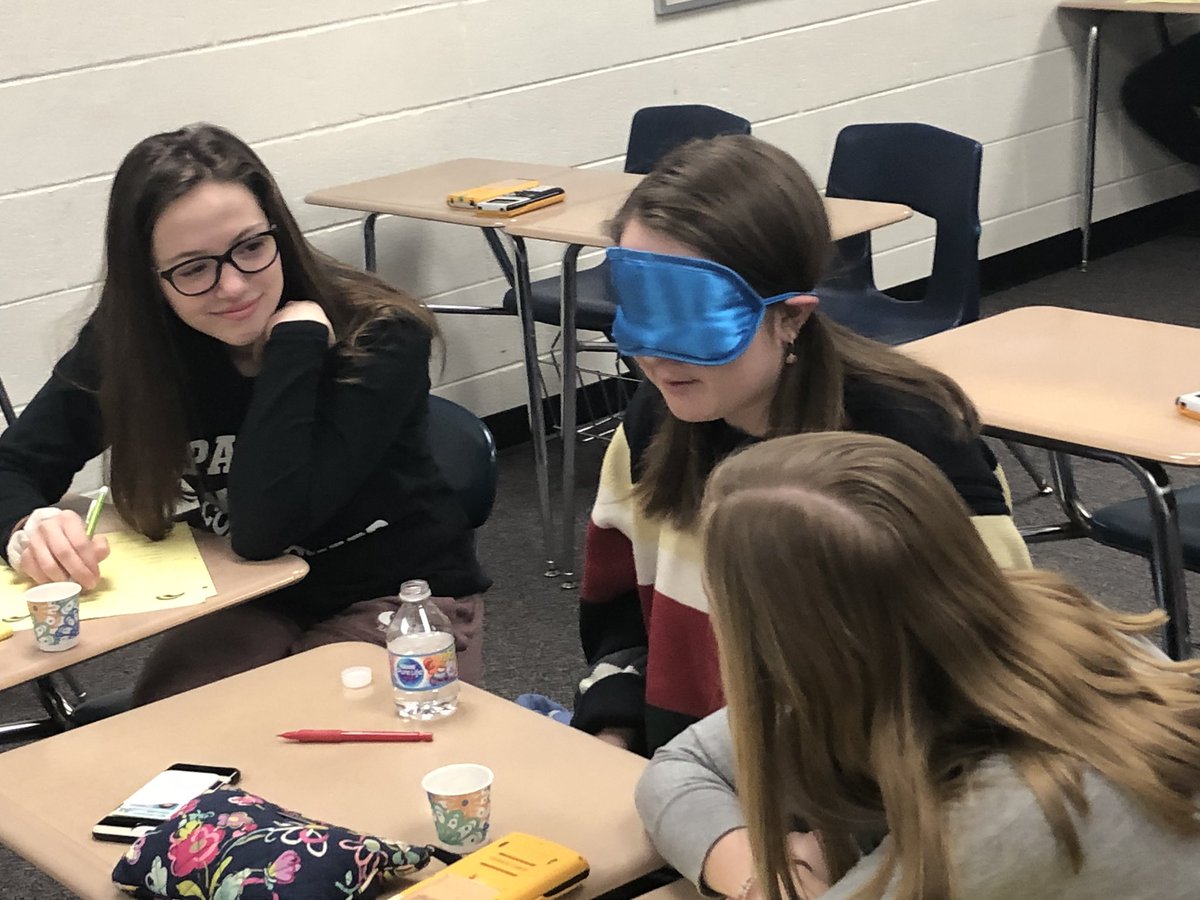 DeniscoMath's tweet image. #APstats kids had a great time trying to taste the rainbow! Thanks @TheStatsMedic and really all of you who post your amazing ideas and push me to be better!