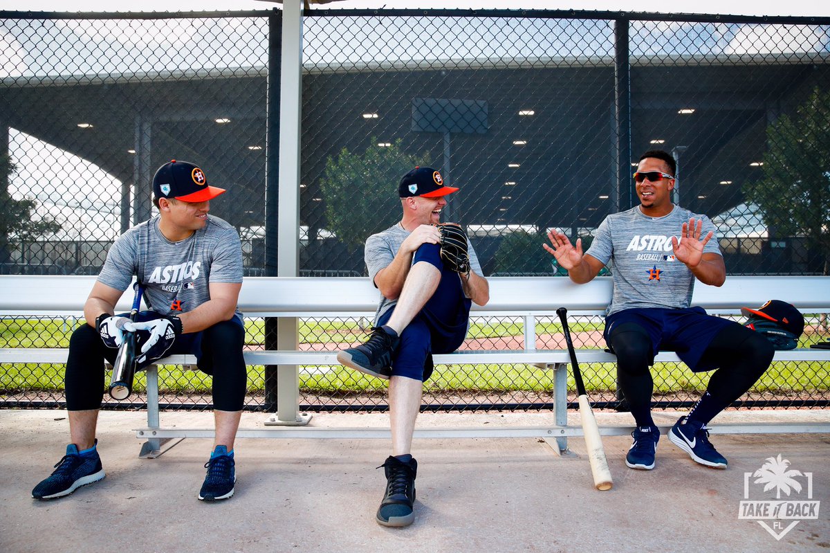 astros's tweet photo. Position players reporting for duty. 👊

#AstrosST https://t.co/UbL0bnrnLG
