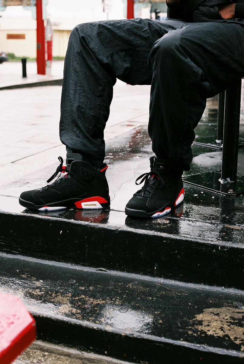 jordan 6 undefeated