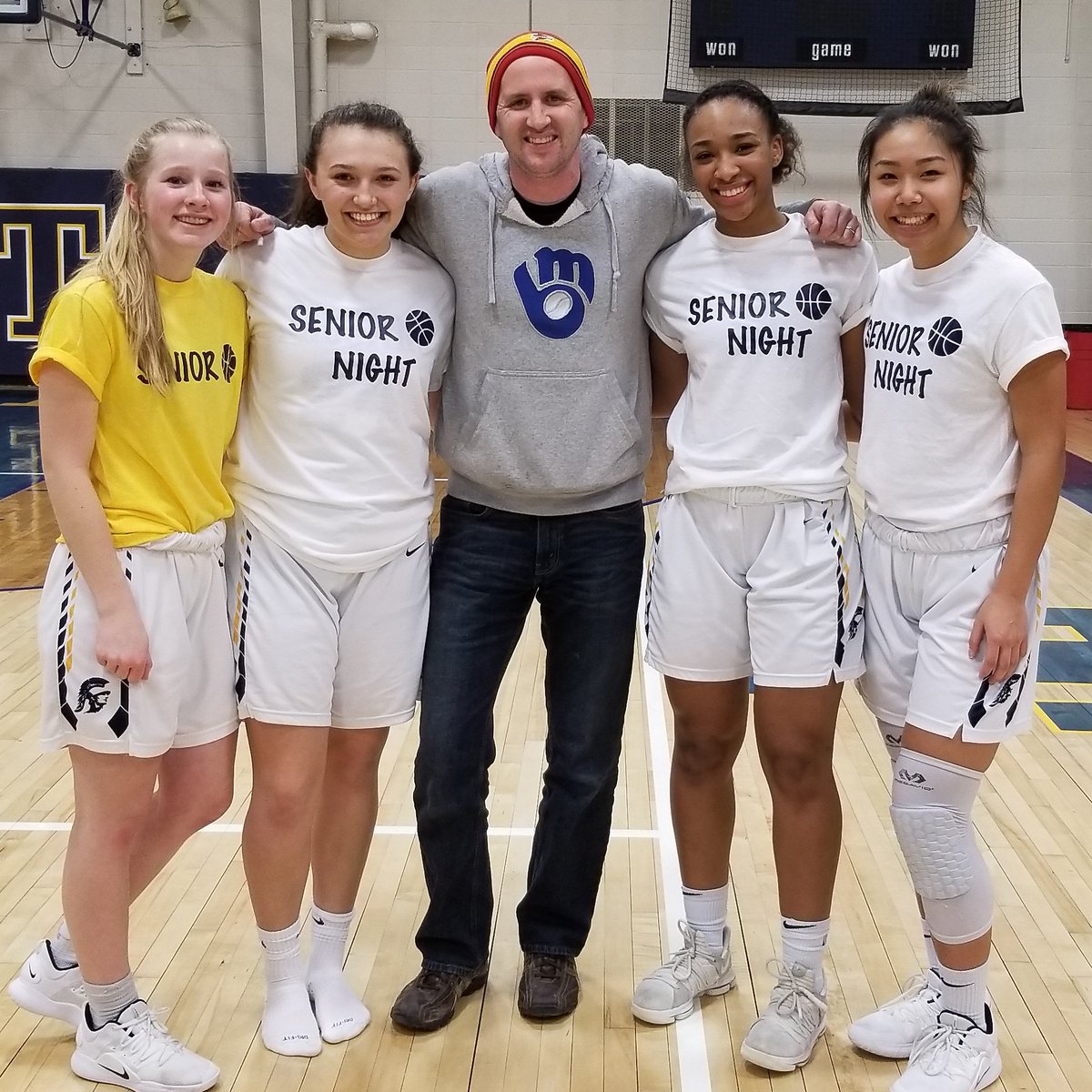 jflick1215's tweet photo. All these ladies hit at least one 3-pointer tonight in Turner's win over McFarland. Jenn messed around and hit five. Great game!! #picwithflick https://t.co/iyMH8GJytY