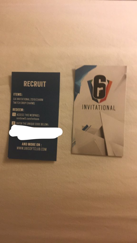 Giving away the 2019 R6 Invitationals Charm and All Twitch Drop Charms
-
HOW TO ENTER
-
1. Retweet / Like
2. Follow me
3. Sub to my YouTube : m.youtube.com/channel/UCIMxZ…