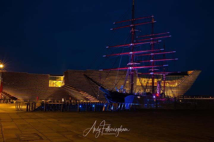 DundeeCulture's tweet photo. Some cracking shots of the @VADundee and @DiscoveryDundee sent through by Andy Fotheringham! πβ€οΈβ€οΈ #Dundee #NextStopDundee https://t.co/RH2haZmP6U