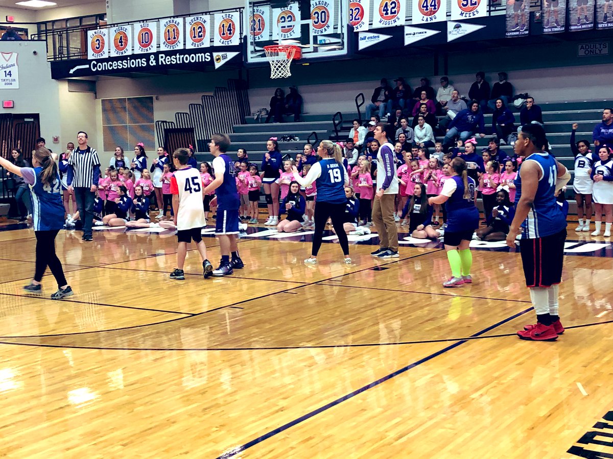 bhsdogs's tweet photo. HIGHLIGHT of the night!
Brownsburg vs HSE Unified Basketball game. The Bulldogs and @HSEAthletics came away winners tonight! #InclusionRevolution #FaceOfSportsmanship 

Thank you to @SOIndiana @ChampsTogether for being here in support. @IHSAA1 https://t.co/8XbbkjfWj8
