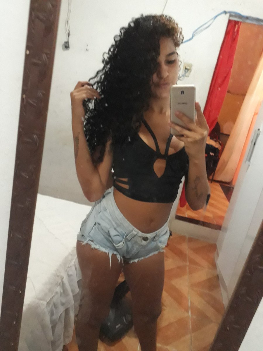 mirinzada's tweet photo. Se eu to bem? To não amor, to otima ! .. 😊😘💋 , sigo intactonnnnna 😜🙆  .. https://t.co/qCOyvT7nj2