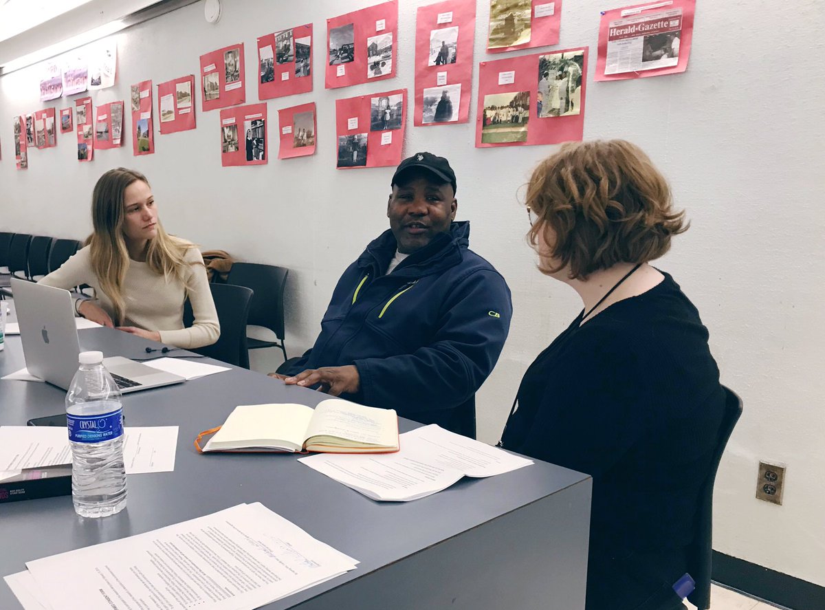 baltimoreOPI's tweet photo. Our favorite Friday to date: testing a new BPD recruitment website with residents and @JimOnCities @Stacy_Klingbeil @StephAWade #iteams https://t.co/Gu4IMmFuHN