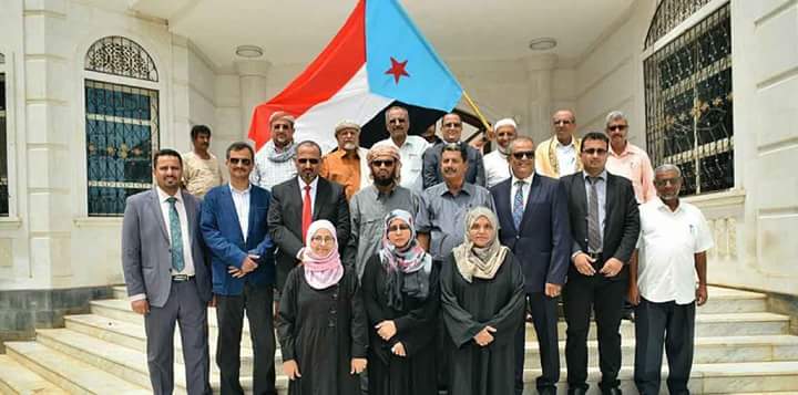 DrNausshad's tweet photo. #اجتماع_الجمعية_العمومي_للانتقالي_الجنوبي في #حضرموت رسالة سياسية واضحة لطوابير اليمننة والعالم  وان العملية السياسية جارية بثبات علي ارض الواقع مع التٱمين الامني والعسكري لمكان  انعقاد الجمعية العمومية #للمجلس_الانتقالي، ونقلة نوعية علي كافة المستويات لتثبيت نظام الدولة القادمة https://t.co/q0TLTrRzr2