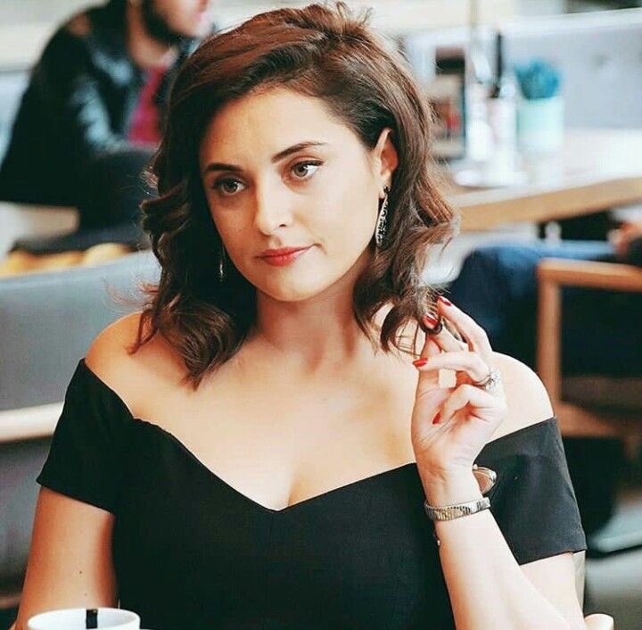 Bu gün Merve Benal’a can veren sevgili Aslıhan Gürbüz’ün doğum günü, iyi ki doğdun iyi ki Merve oldun👸🏼💙🙏🏻
#AslıhanGürbüz