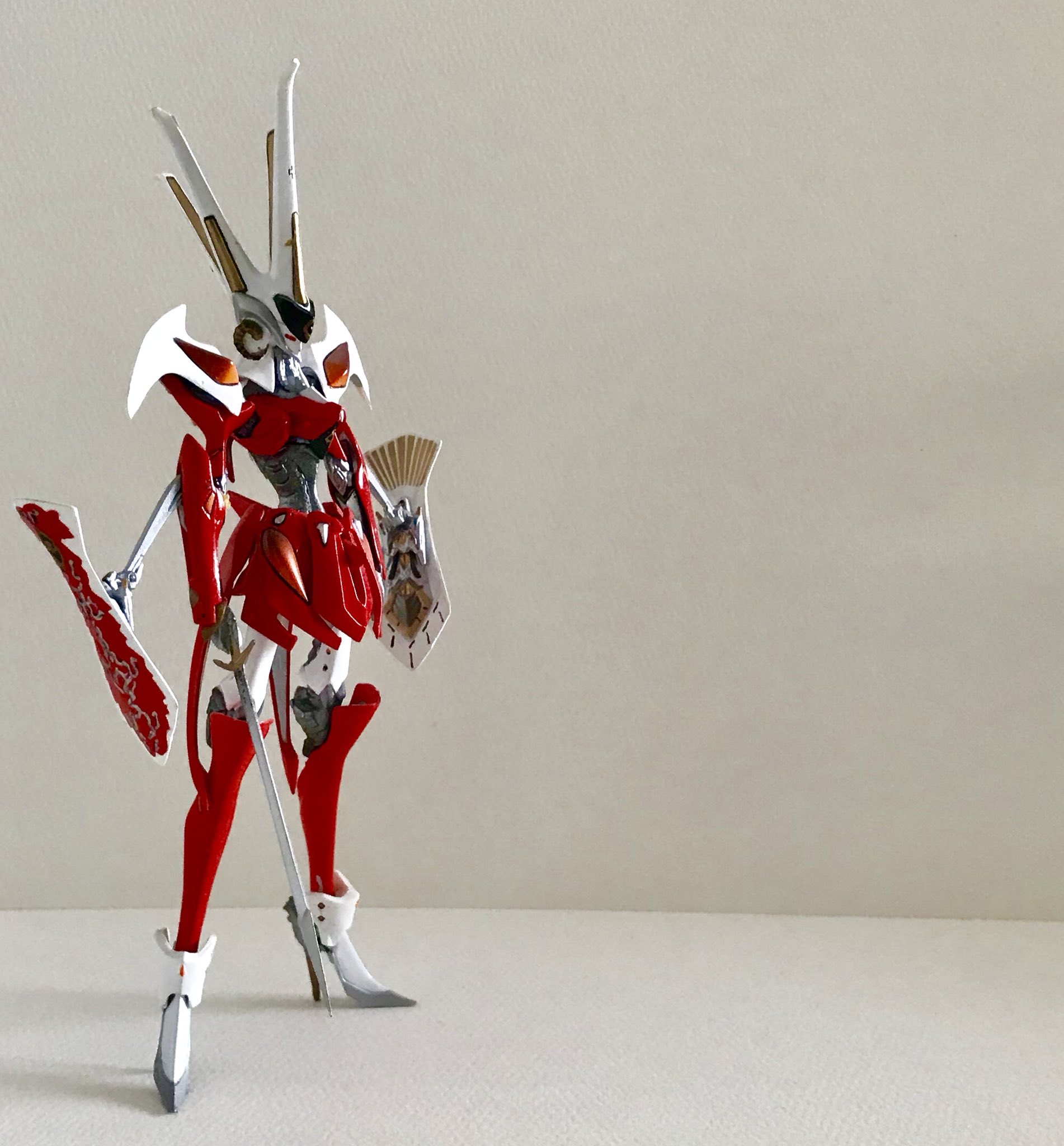 シロマル ゴウトミラージュ ジ エンプレス 後々ミラージュ機としてタワーとどの様な活躍するか楽しみでしたが まさかのgtmカイゼリン展開 Mh としては異色のライン 皇帝騎 真紅の機体色は好みです Fss エンプレス レッドミラージュ T シロマル ゴウトミラージュ ジ エンプレス 後々ミラージュ機としてタワーとどの様な活躍するか楽しみでしたが まさかのgtmカイゼリン展開 Mh としては異色のライン 皇帝騎 真紅の機体色は好みです Fss エンプレス レッドミラージュ T