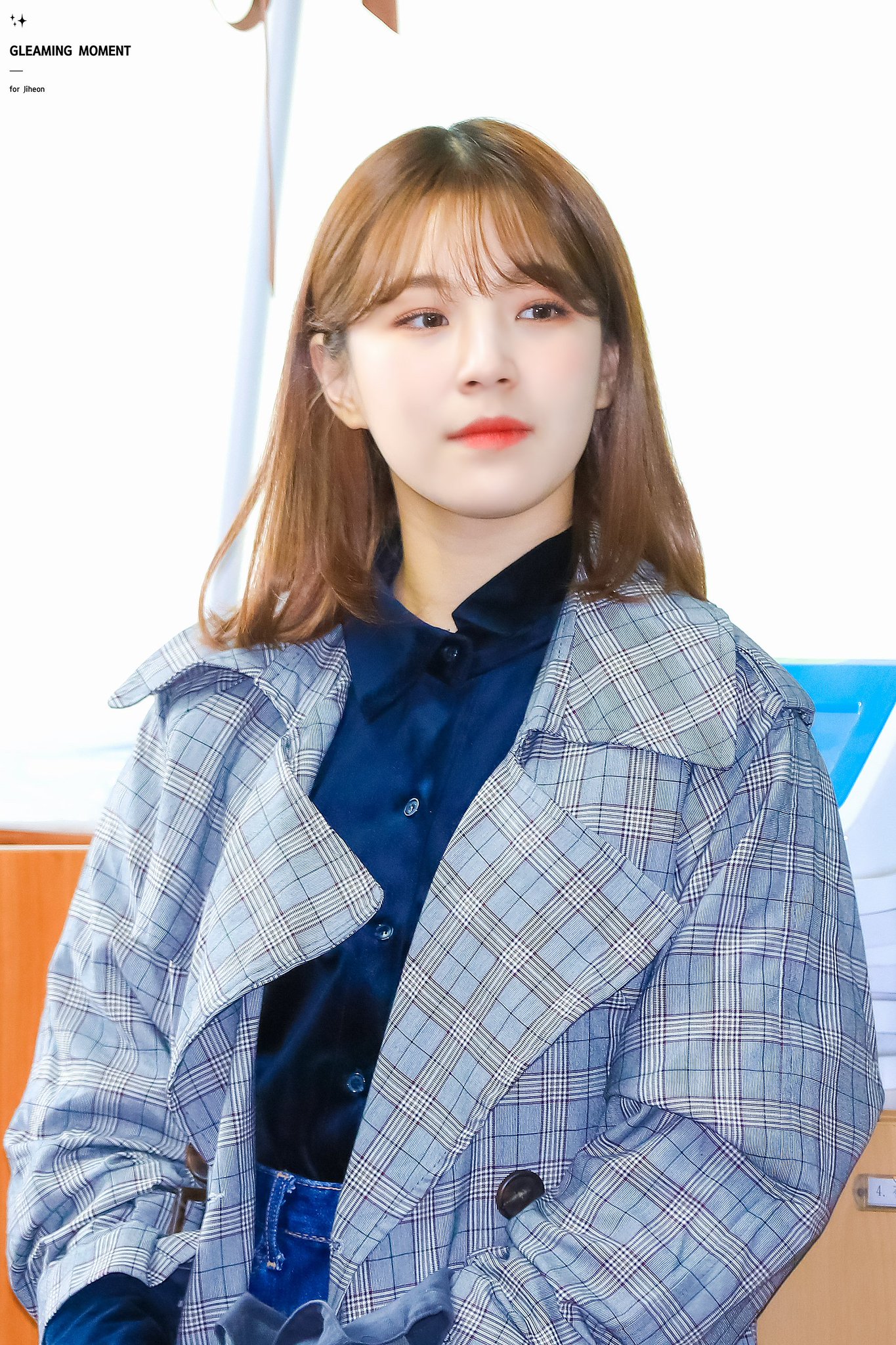 DzfPEQUVsAAJ67S.jpg:large