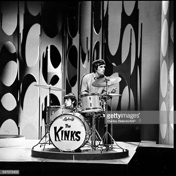 Happy 75th birthday to The Kinks drummer Mick Avory! 