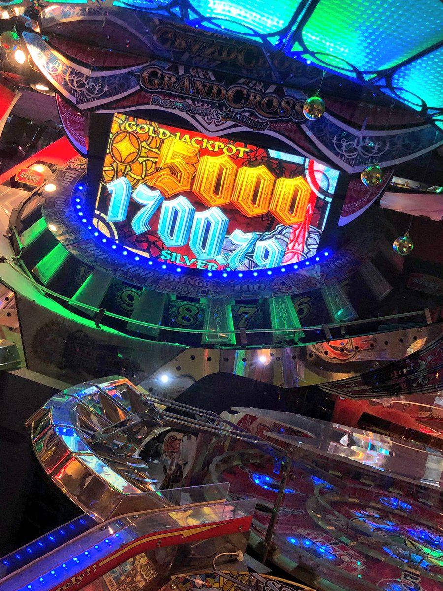 メダルイベント】ドラマ八王子高倉店では本日と明日の2日間はメダルゲーム『グランドクロス』で朝一、ゴールドJPが5000枚スタートになっています！！メダル大量獲得の大チャンスですのでぜひご来店お待ちしています♪  #ゲームセンター #グランドクロス #メダル #八王子