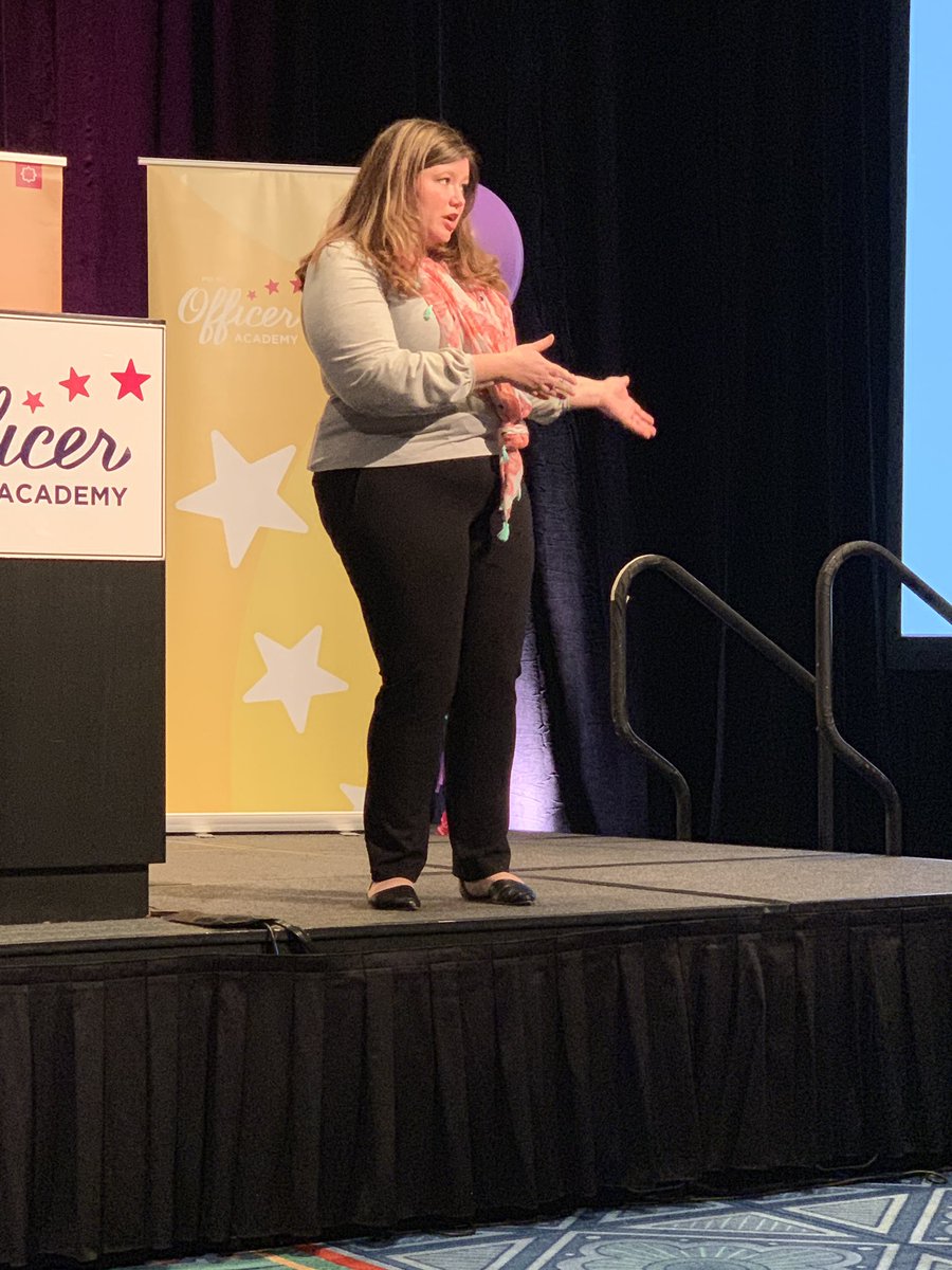 PhiMuFraternity's tweet photo. “Healthy disagreement strengthens relationships” @PantsuitPolitic #phimuoa19 https://t.co/YUjS7ZQT1H