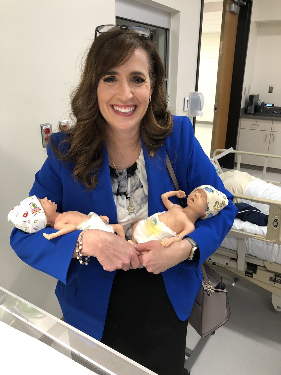 theresagavarone's tweet photo. I spent most of today in Erie County! I first visited the Firelands Regional Medical Center before touring @BGSUFirelands!

I loved seeing the nursing school facilities and enjoyed my time with Chancellor Gardner, @StateRepArndt, @bgsu @Pres_Rogers and Dean Kurtz! https://t.co/1NJAzsDy7D