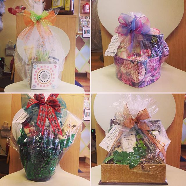opalhue's tweet photo. Custom gift collections available featuring Opal Hue personal care products. Need a gift that complement that special person? Have a custom gift made just for them! Very affordable. Check us out on line https://t.co/YOKqrnjfs8 https://t.co/jGN2KyFArH