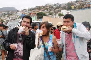 [FOTOS] El “sánguche de pescado” cerró los exitosos Festivales Gastronómicos de Coquimbo 2019 dlvr.it/Qz16tW