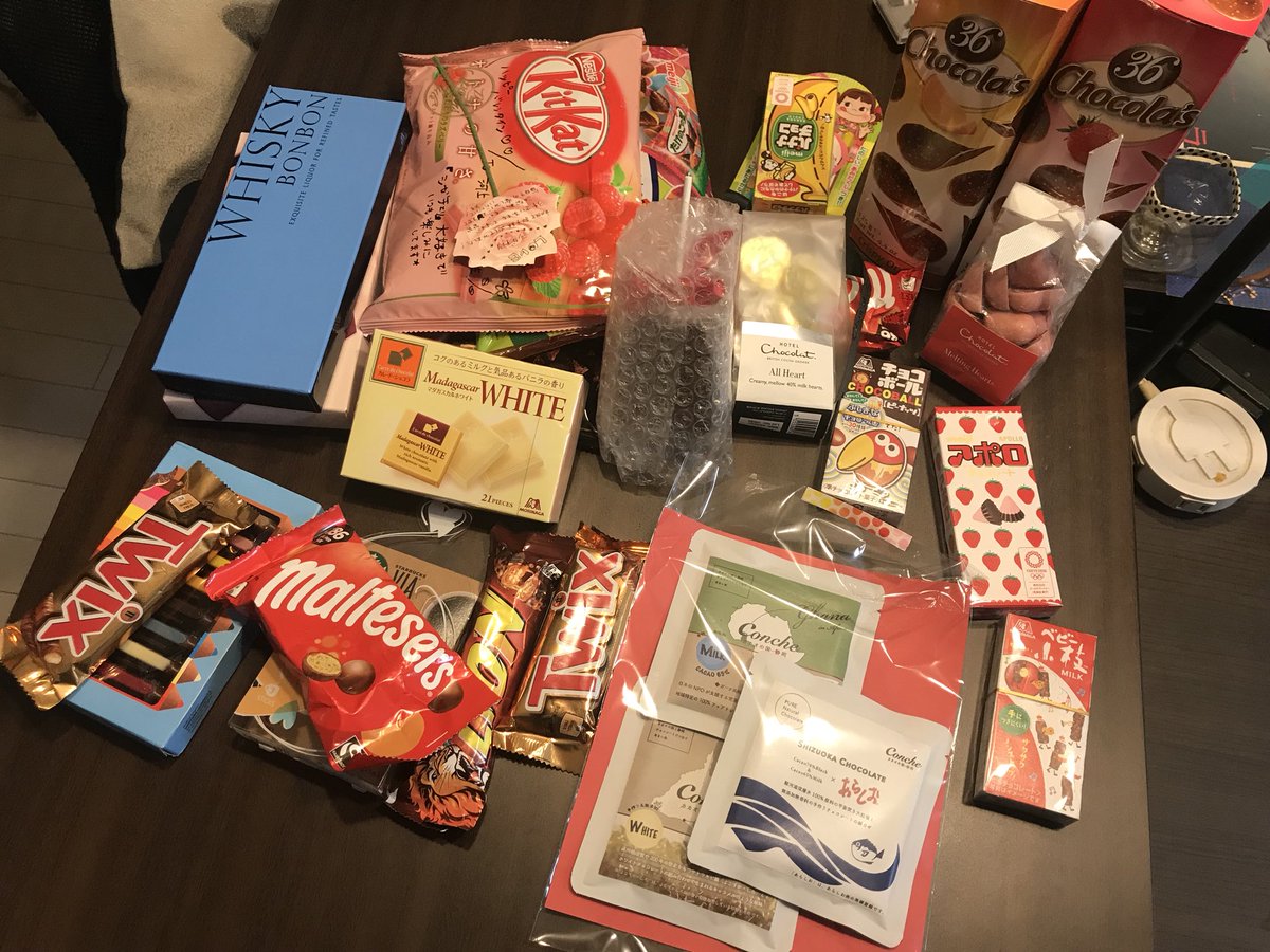 改めましてたくさんのチョコ本当にありがとうございます。

同封された皆様のお手紙がすごく嬉しくて、中にはファンレター送るのが人生初の方だったり、海外から送ってくださったりで、逆にチョコもったいなくて食べれないモチベーションに達して… 