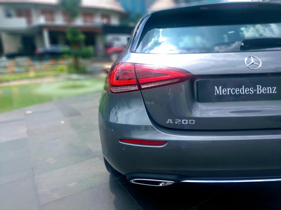 hartono_raya's tweet photo. Mercedes-Benz A 200 Progresive Line, CBU, Off The Road IDR 675.000.000, for more info please visit our dealer at PT. Hartono Raya Motor.
#Mercedes #MercedesBenz #AClass #AClass2018 #NewAClass #TheNewAClass #a200 #a200progressive #TheBestOrNothing #hartonorayamotor https://t.co/OWNPDnYVmE