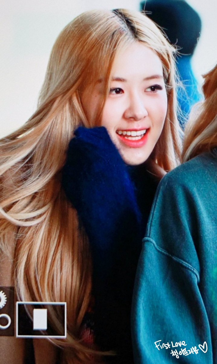 퍼스트러브 tweet media