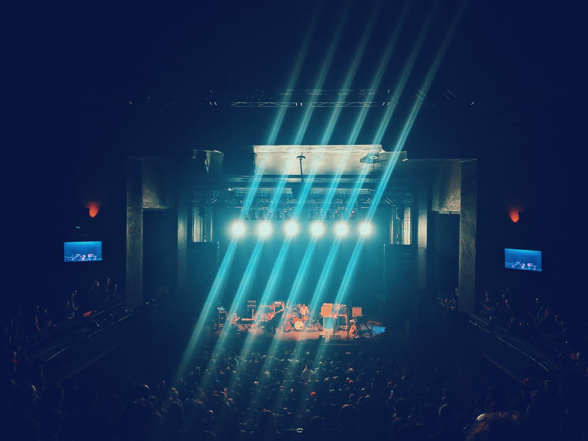 💥 @TheSadies & @therealkurtvile = WOW ! #evenkoexperience @mtelusmontreal