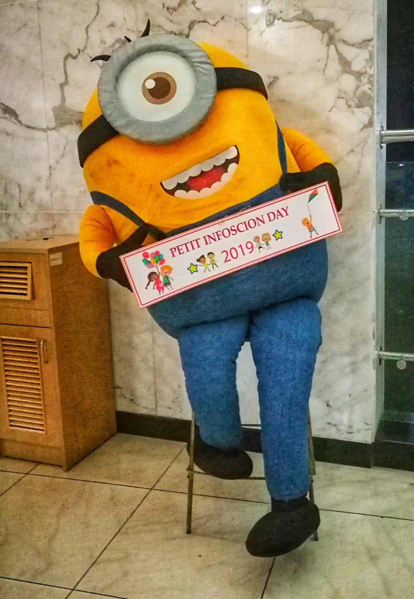 ImtheVB's tweet photo. All set ready for 25th year of Petit Infoscian day at Chennai DC #InfyChennaiDC #PetitInfoscionDay #infydiaries #JuniorNavigator
#PetitChennai #25yearsofPetit @InfyChennaiVoY @Infosys @ms_suryanarayan #Infosys https://t.co/jf7f3GyPYW