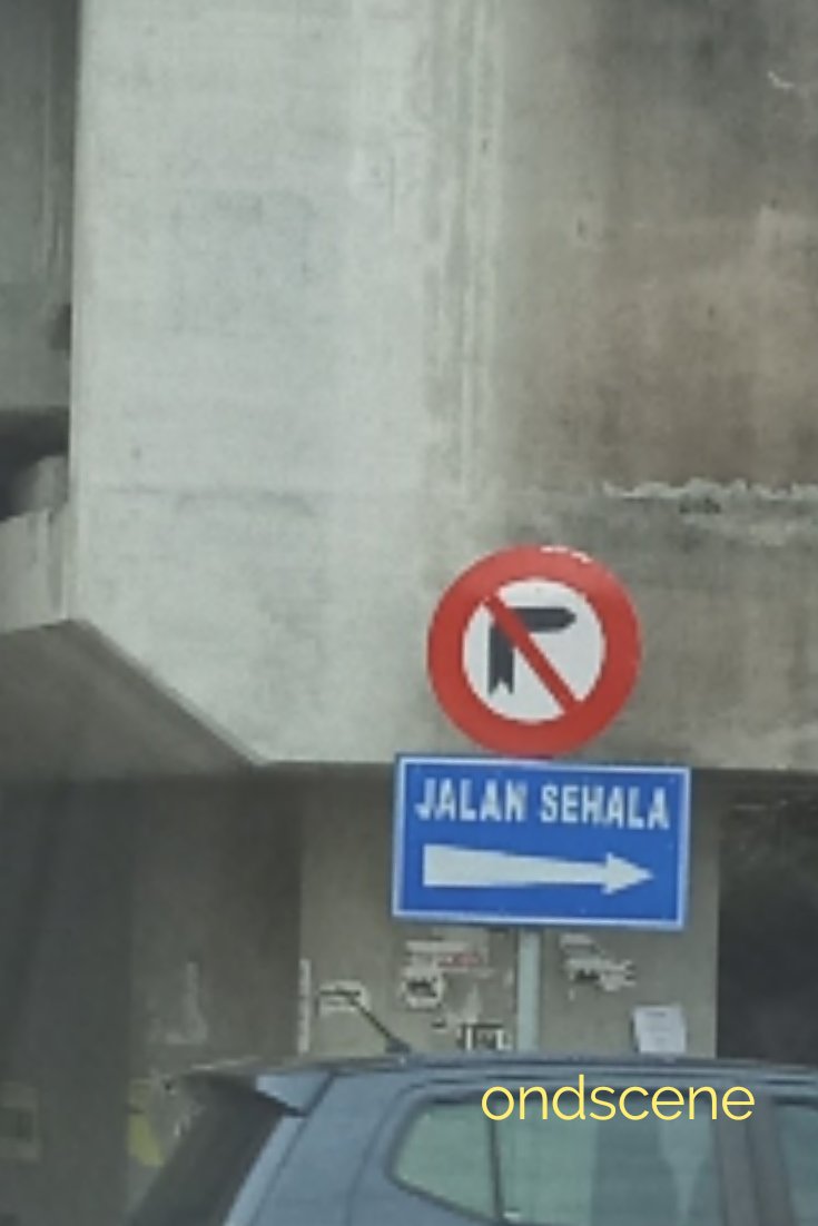 MyOndscene's tweet photo. #yangni
Rupanya bukan pemimpin sahaja yang 'sorang cakap lain, sorang lagi cakap lain' atas perkara yang sama, 
TAPI
di jalanraya pun ada macam tu.
Bayangkanlah kalau bumi ni DATAR @ FLAT, kau terus pun JATUH, kau U-turn pun JATUH.
Sebab tu bumi ni SFERA.
#ondscene #sfera #datar https://t.co/DxzaCEb8qr