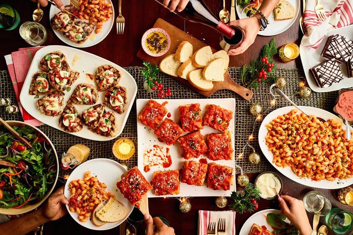 Hey #Phoenix! We just added #Kierland as a Neighborhood to our #Phoenix #HappyHour Kingdom! Check it out: ow.ly/NhK130nIIBy 

Pictured: <a href="/Carrabbas/">Carrabba's</a>