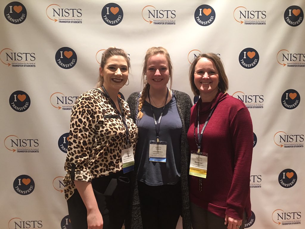 WT_Transfer's tweet image. Do you love transfer students enough to spend Valentine’s Day at a conference dedicated to them?? We sure do 👍