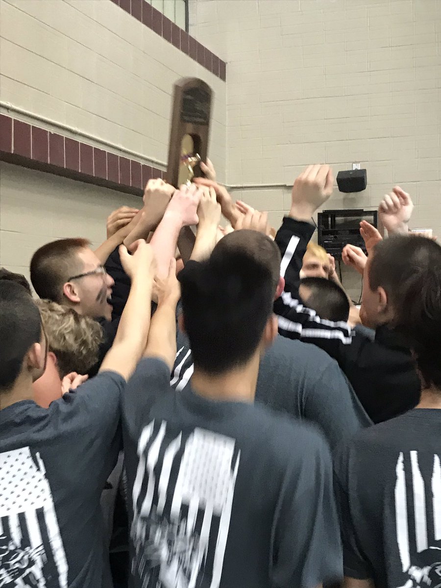 OaktonAthletics's tweet photo. Oakton Boys Swim and Dive are the 6A State Champions!  Congratulations on an amazing season! @OaktonHS @OHSswimcougars https://t.co/wgDTrKEQlw