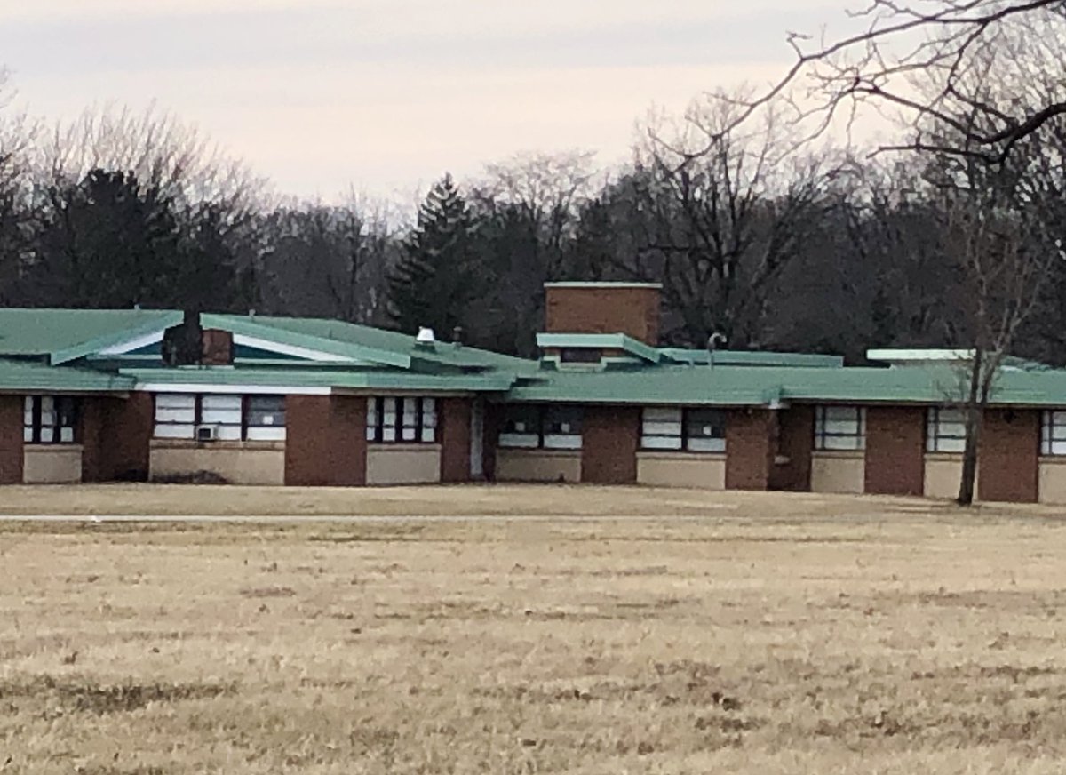 In 1952, Tibbals and Musson were commissioned to design a new campus for the Ohio School for the Deaf, which was originally founded in 1829. Built along Morse Road in the Clintonville neighborhood, the new building welcomed its first students in the fall of 1953.