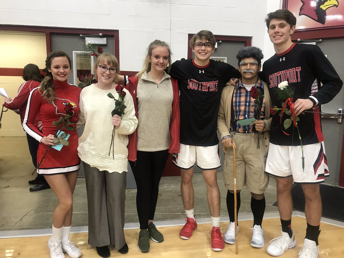 Great night honoring these 6 (missing @livbrite) wonderful humans. They have worked so hard this year & made a difference at SHS. Thanks for the memories! #SeniorNight #SeniorLeaders #BoosterClubOfficers #FlyAsOne #YoullBeMissed