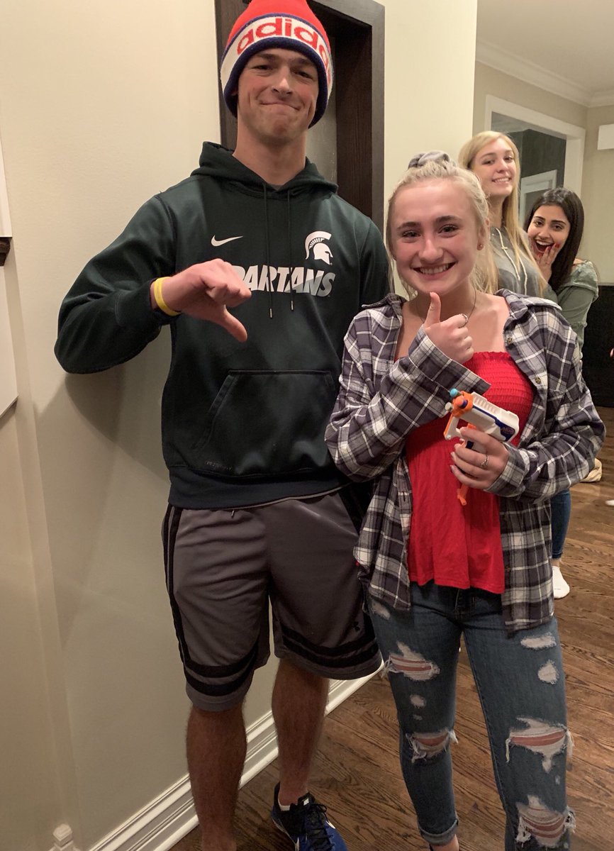 Elizabeth Floersch kills Josh Lundmark in self defense. Liz has Kate Melvin to thank for the human shield and brilliant strategy.